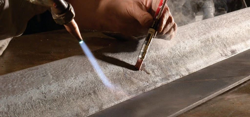 Hàn Thép P91 (9Cr-1Mo-V): Preheat 200°C và PWHT 730–760°C